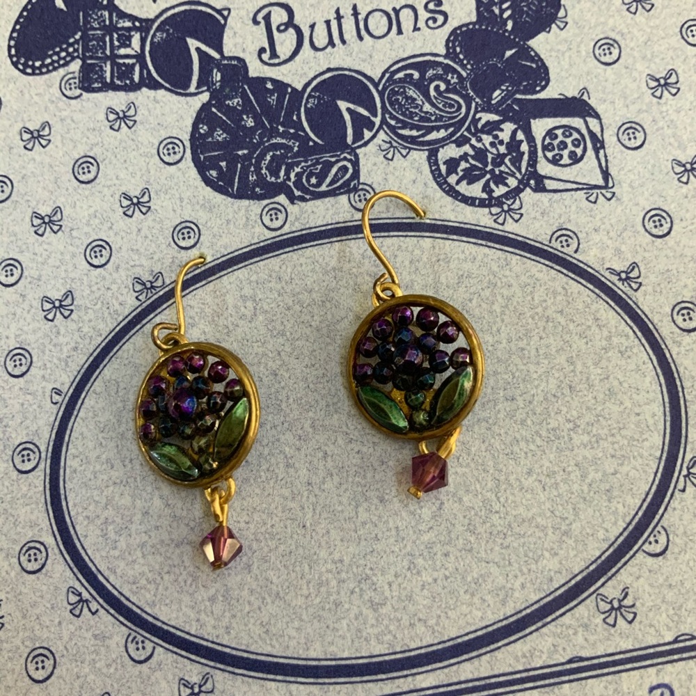 Victoria’s Buttons Dangling Earrings
